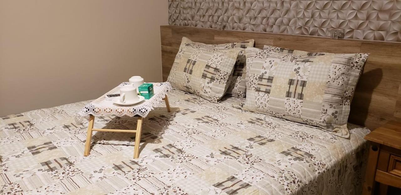 Águas de São Pedro Suites Ambiente Familiar -Prox Do Thermas חדר תמונה